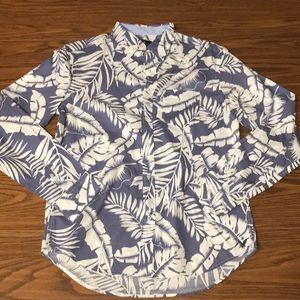 American Eagle men’s shirt